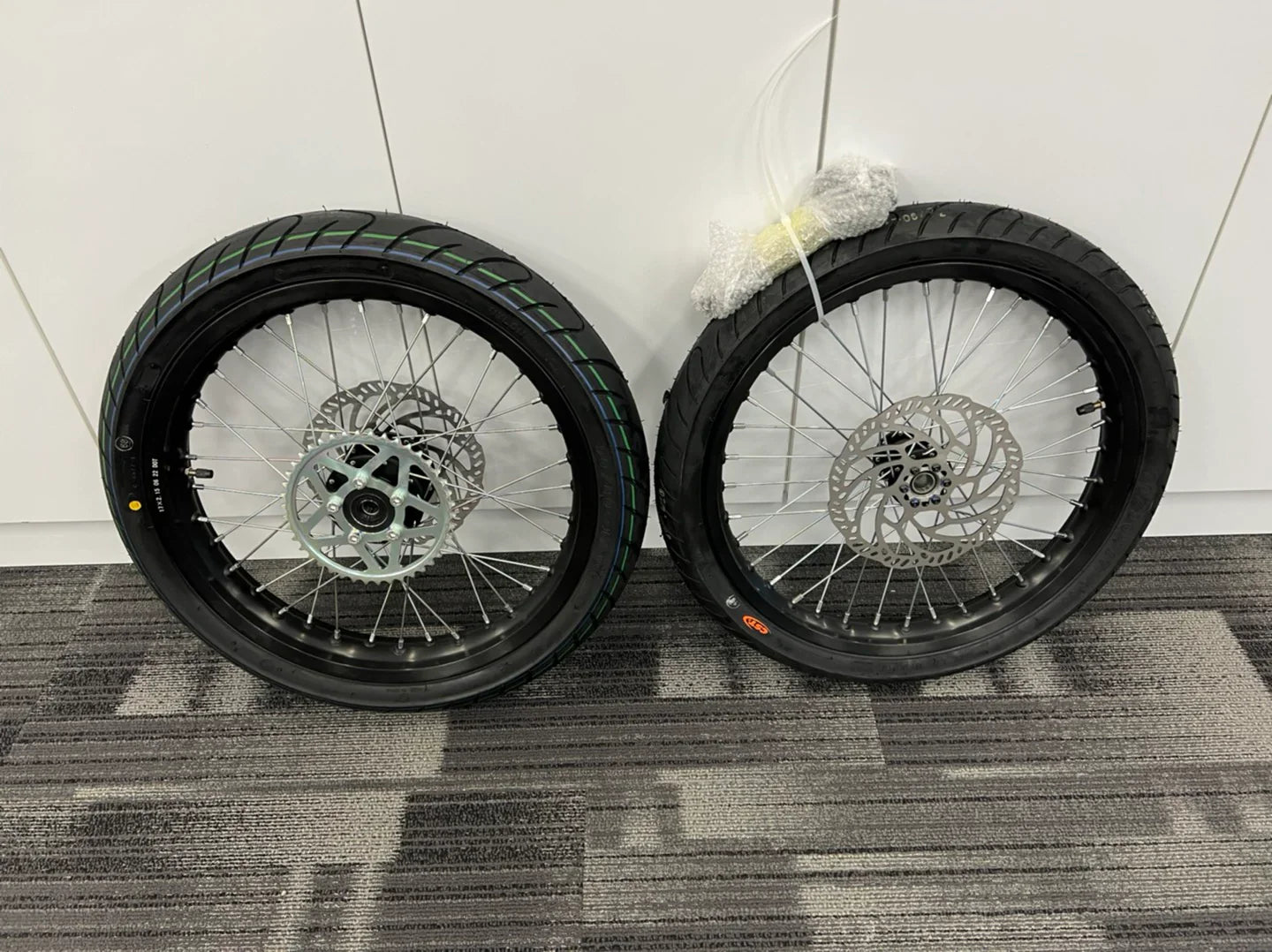 Surron & Eride pro super motos